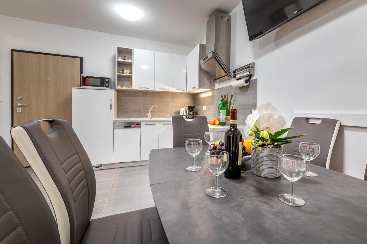 Apartment Lana Baška Extérieur photo