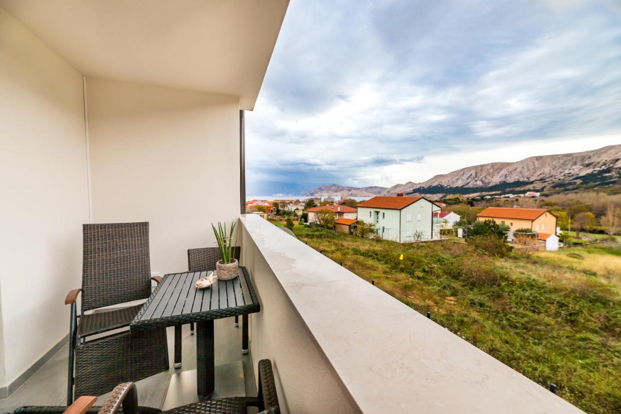 Apartment Lana Baška Extérieur photo