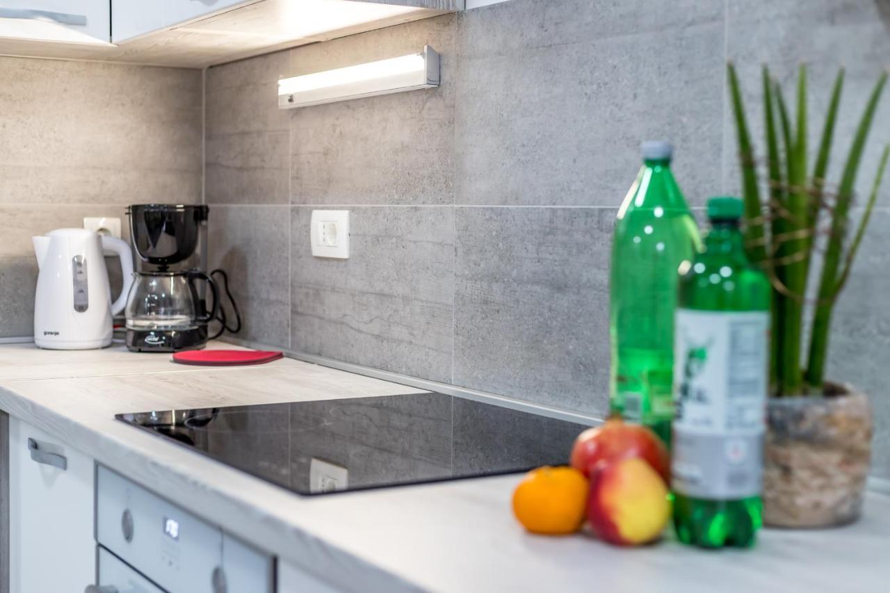 Apartment Lana Baška Extérieur photo