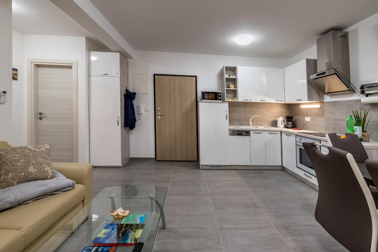 Apartment Lana Baška Extérieur photo