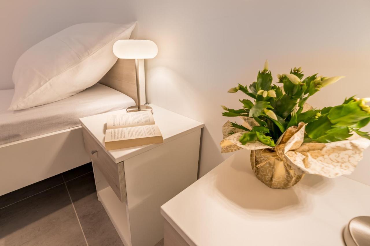 Apartment Lana Baška Extérieur photo
